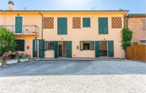 2 Bedroom Cozy Home In Altopascio Altopascio